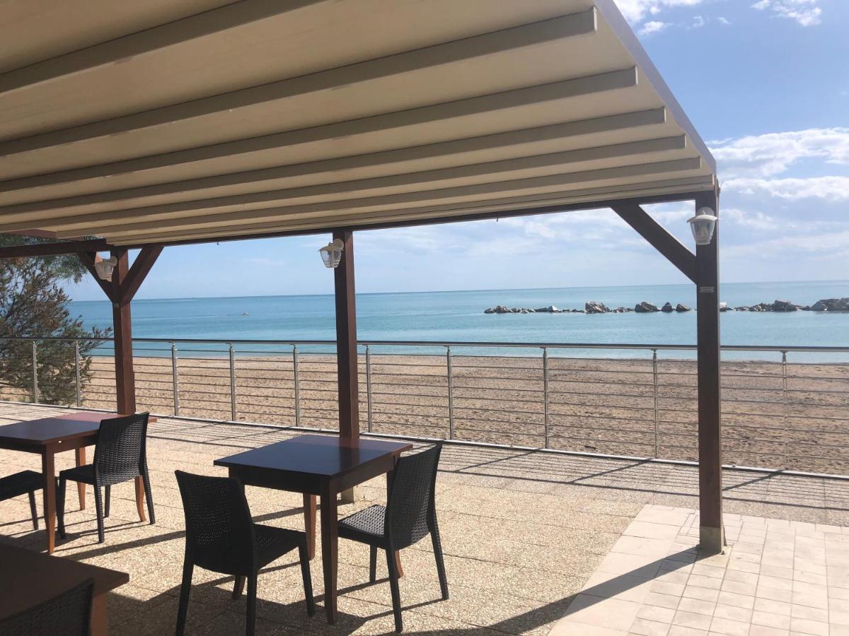 Camping La Pineta Porto Recanati Buitenkant foto