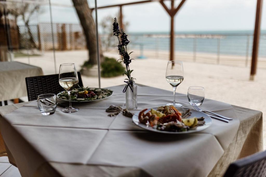 Camping La Pineta Porto Recanati Buitenkant foto