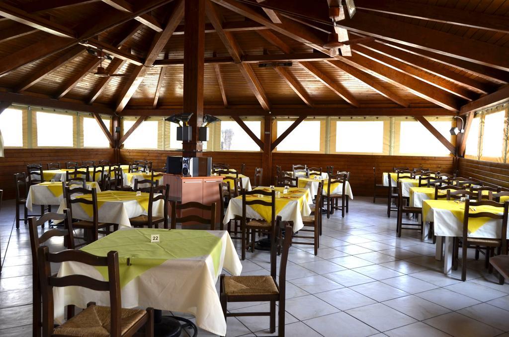Camping La Pineta Porto Recanati Buitenkant foto